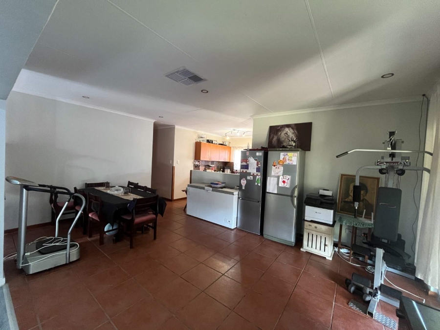 4 Bedroom Property for Sale in Keidebees Northern Cape